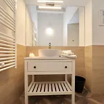 Corte Elena * 데센자노델가르다